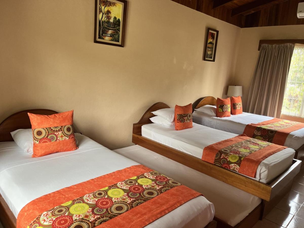 Hotel Villas Vilma La Fortuna Esterno foto