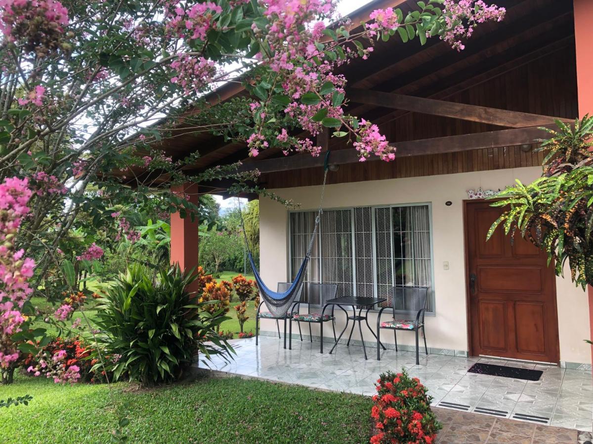 Hotel Villas Vilma La Fortuna Esterno foto