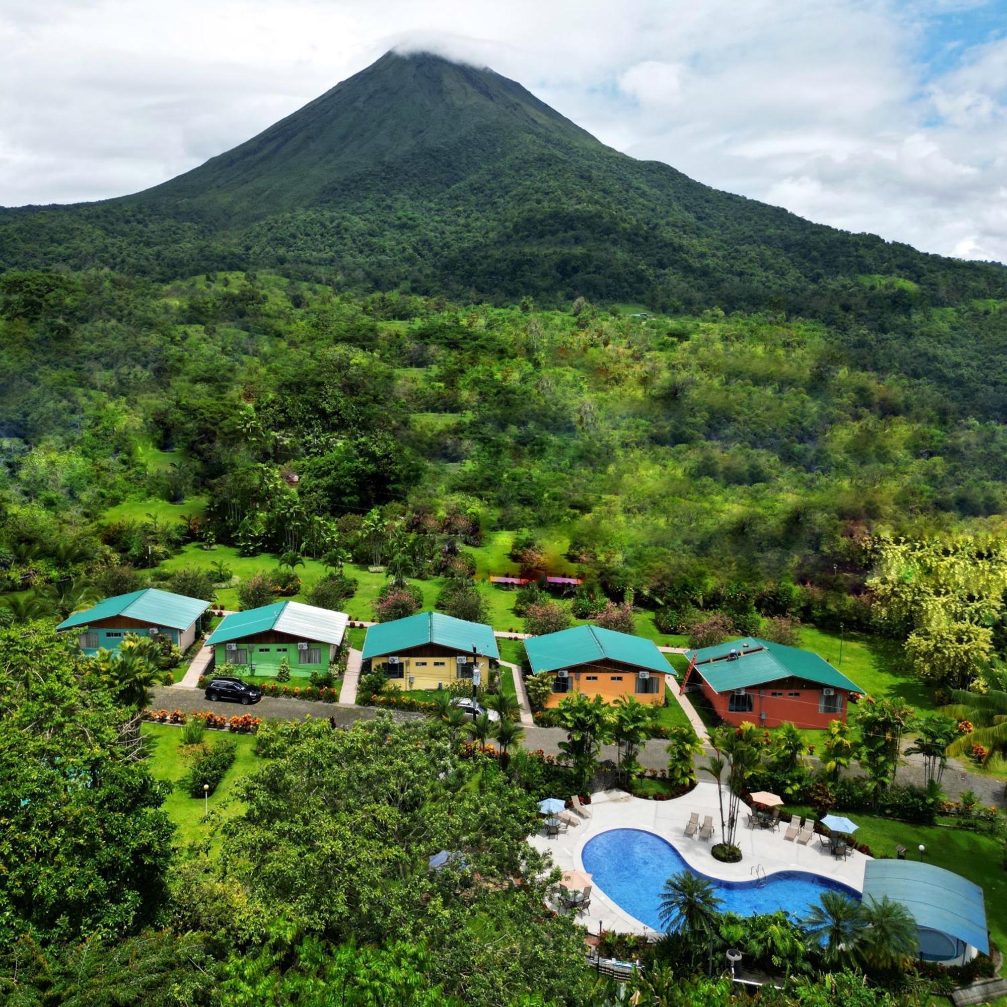 Hotel Villas Vilma La Fortuna Esterno foto